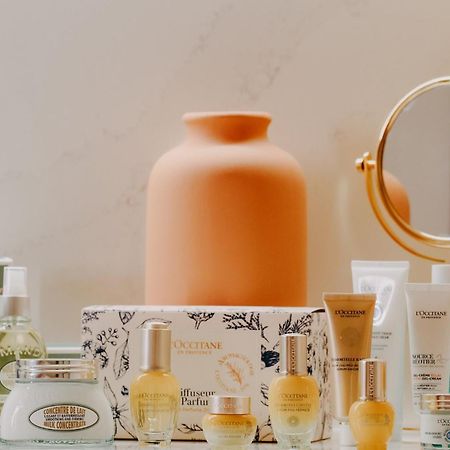 Hotel Casa Da Companhia, Vignette Collection By Ihg Porto Zewnętrze zdjęcie Skincare products